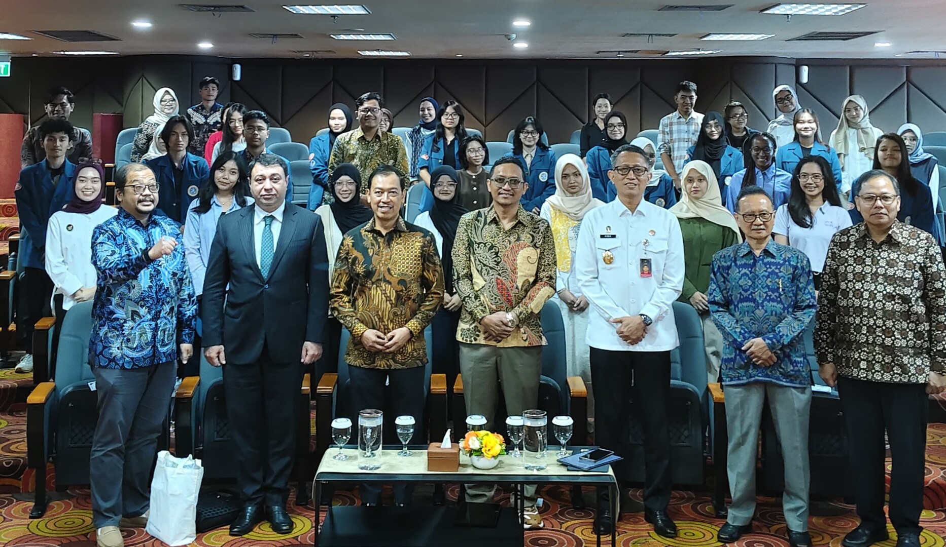 Indonesia Dorong Peran Pemuda D-8 Hadapi Krisis Global